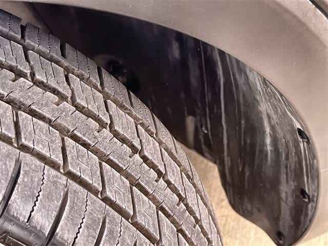 Thumbnail: 2022 Kia Telluride - 23