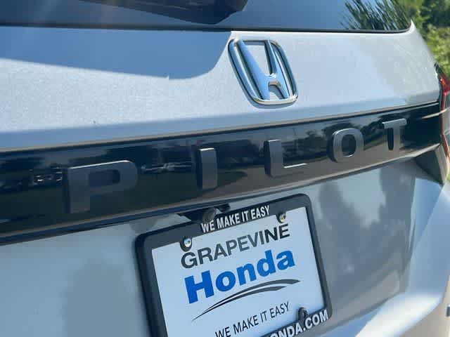Thumbnail: 2023 Honda Pilot - 8