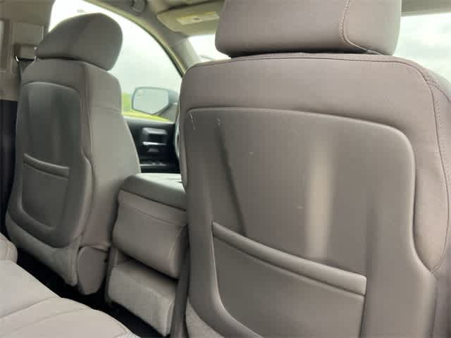 Thumbnail: 2015 Chevrolet Silverado 1500 - 13