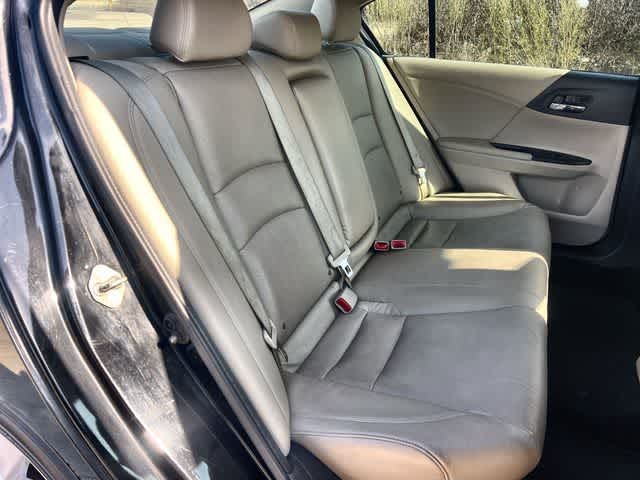 Thumbnail: 2015 Honda Accord - 13