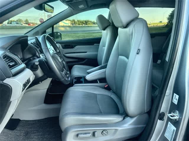 Thumbnail: 2022 Honda Odyssey - 11