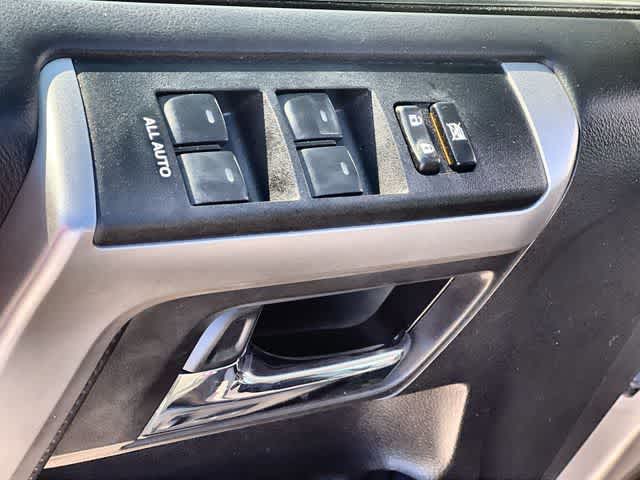 Thumbnail: 2022 Toyota 4Runner - 30