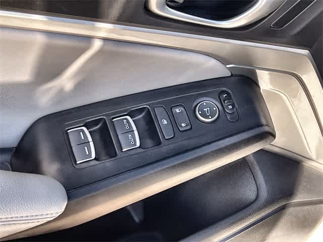 Thumbnail: 2023 Acura Integra - 30