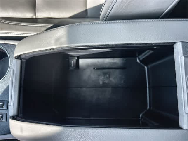 Thumbnail: 2017 Toyota Highlander - 27