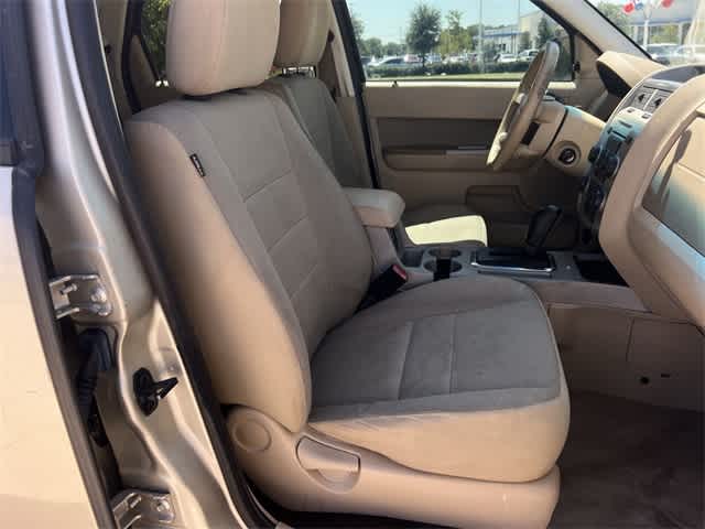 Thumbnail: 2012 Ford Escape - 12