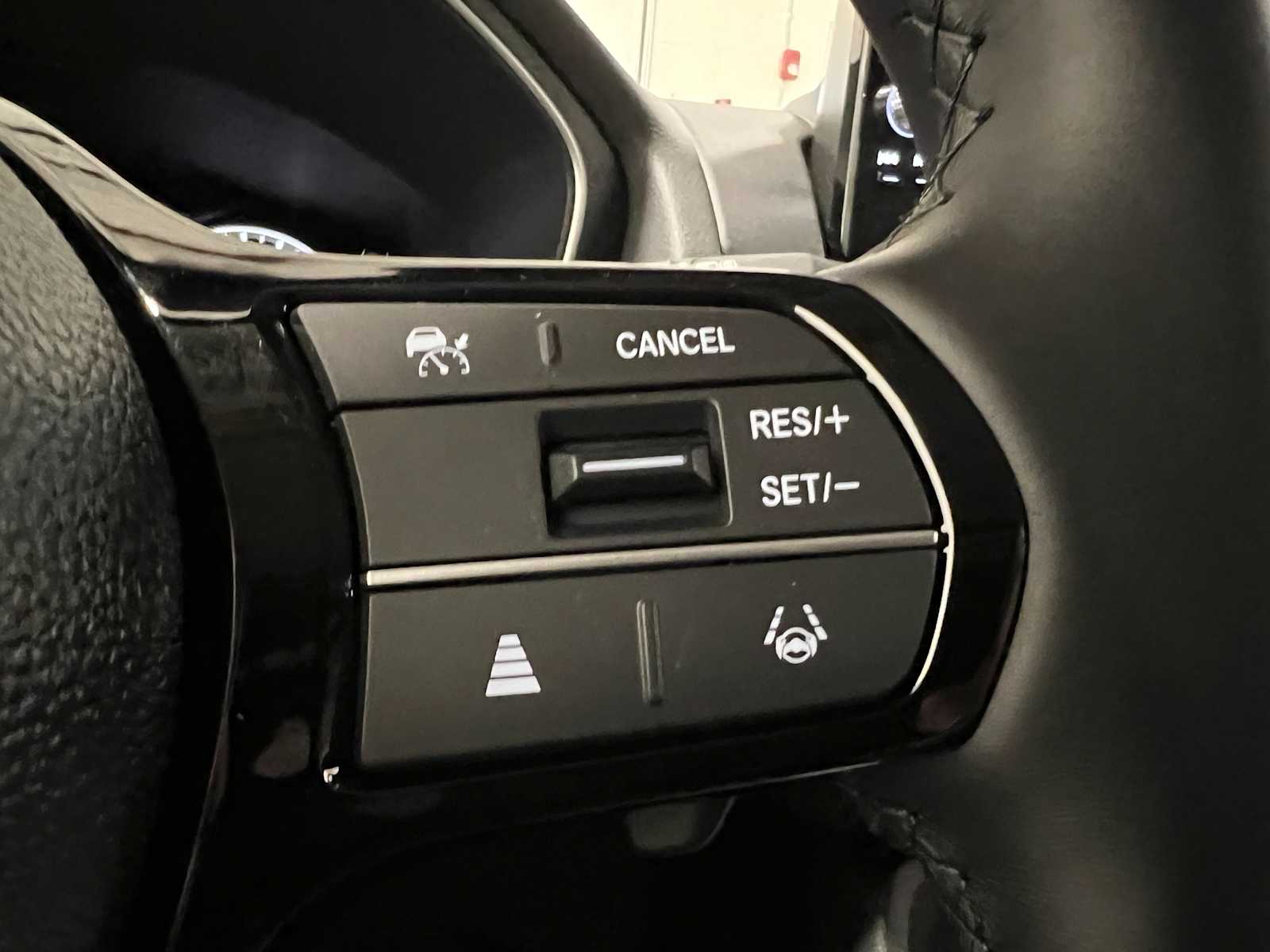 Thumbnail: 2025 Honda Pilot - 23