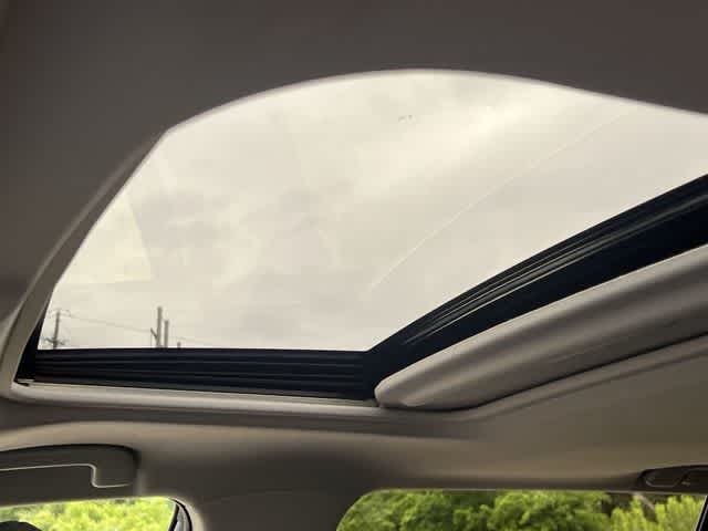 Thumbnail: 2024 Toyota RAV4 - 32