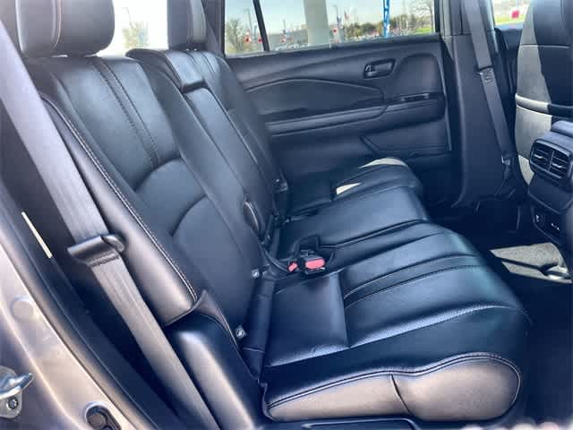 Thumbnail: 2025 Honda Passport - 14