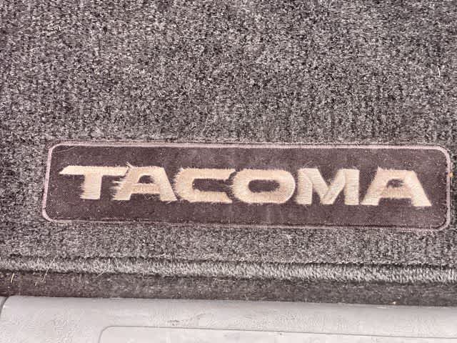 Thumbnail: 2014 Toyota Tacoma - 8