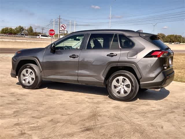 Thumbnail: 2021 Toyota RAV4 - 4