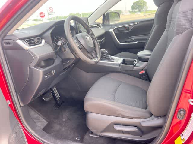 Thumbnail: 2021 Toyota RAV4 - 3