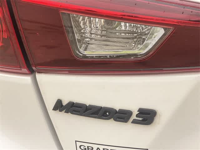2016 Mazda Mazda3 i Sport 8