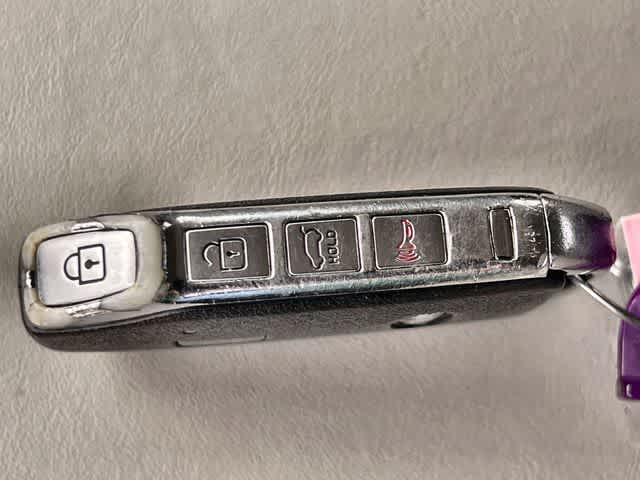 Thumbnail: 2021 Kia Telluride - 21