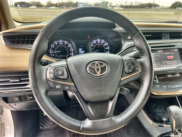 Thumbnail: 2016 Toyota Avalon - 17