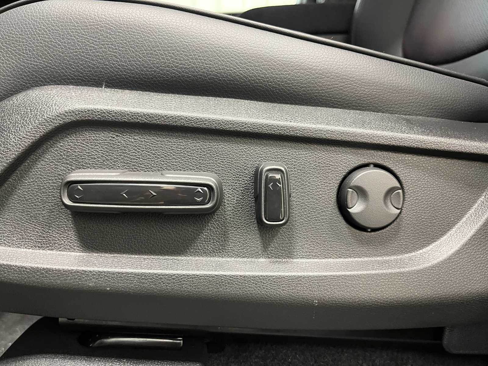 Thumbnail: 2026 Honda Pilot - 11