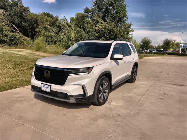 Thumbnail: 2023 Honda Pilot - 2