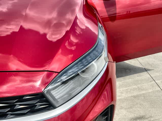Thumbnail: 2022 Kia Forte - 23