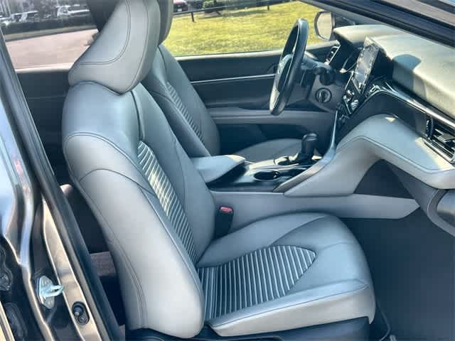 Thumbnail: 2021 Toyota Camry - 12