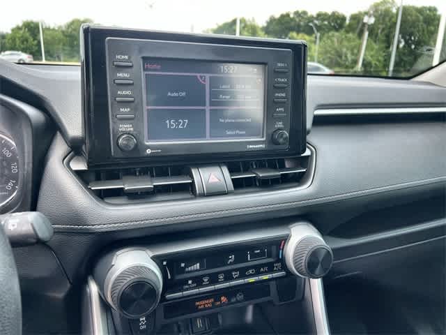 Thumbnail: 2020 Toyota RAV4 - 18