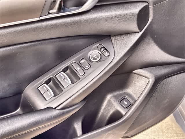 Thumbnail: 2018 Honda Accord - 30