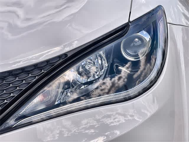 Thumbnail: 2020 Chrysler Pacifica - 24