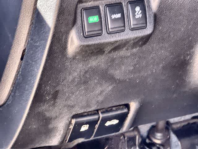 Thumbnail: 2015 Nissan Sentra - 29