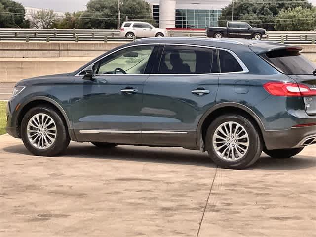 Thumbnail: 2016 Lincoln MKX - 4
