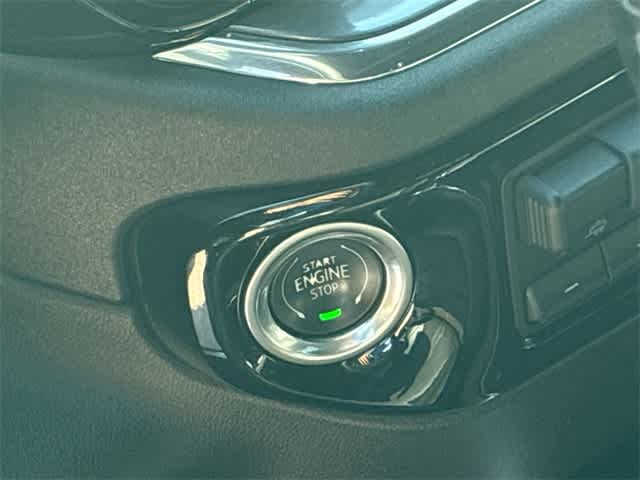 Thumbnail: 2024 Chevrolet Silverado 1500 - 28