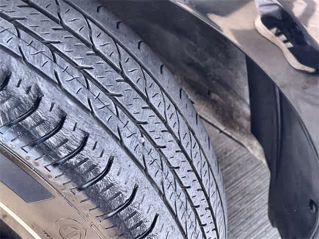 Thumbnail: 2023 Kia Niro - 23