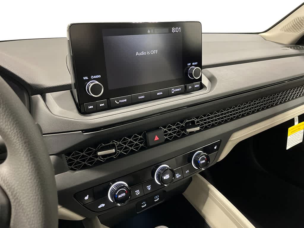 2025 Honda Accord SE 19