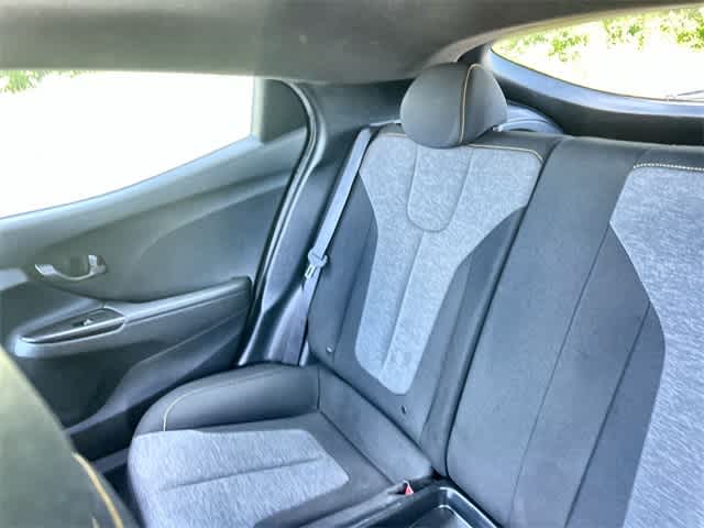 Thumbnail: 2019 Hyundai Veloster - 14