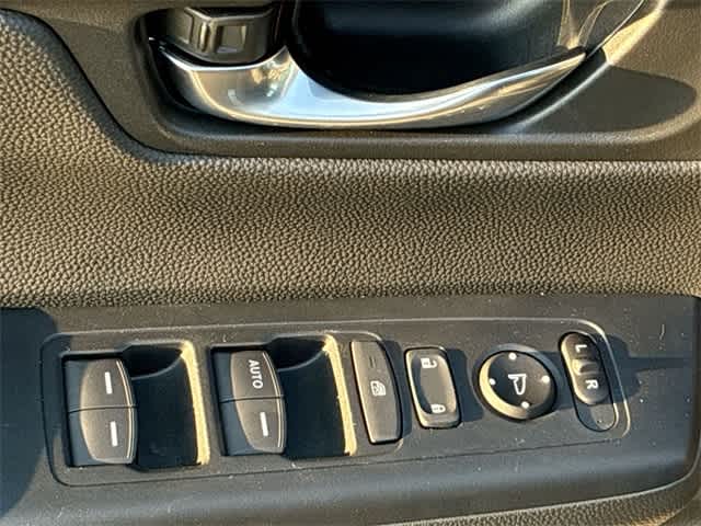 Thumbnail: 2026 Honda CR-V - 30