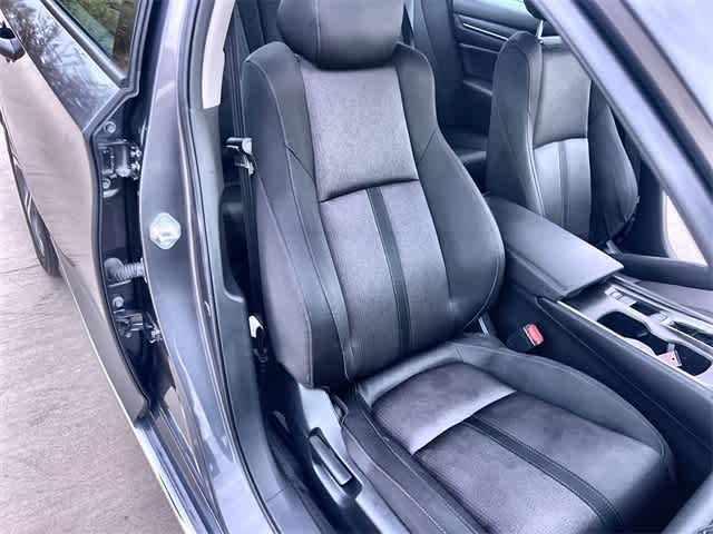 Thumbnail: 2019 Honda Accord - 12