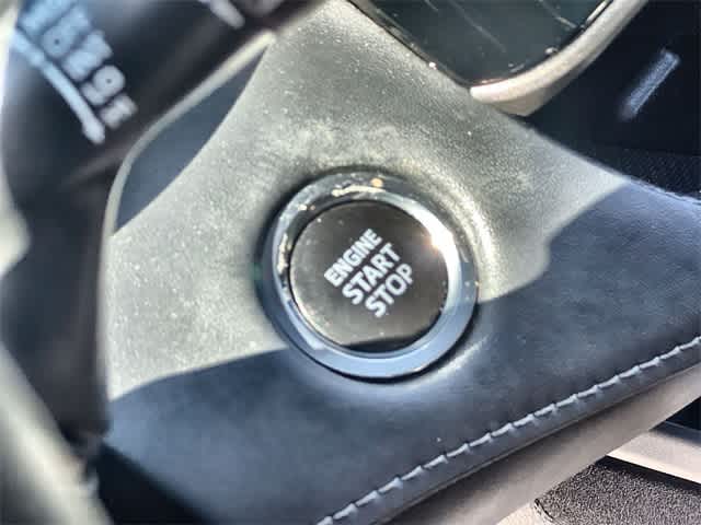 Thumbnail: 2020 Toyota Highlander - 28