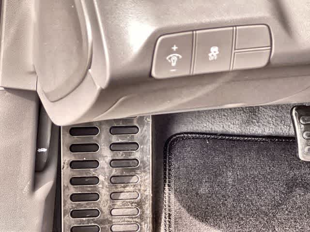 Thumbnail: 2025 Hyundai Elantra - 29