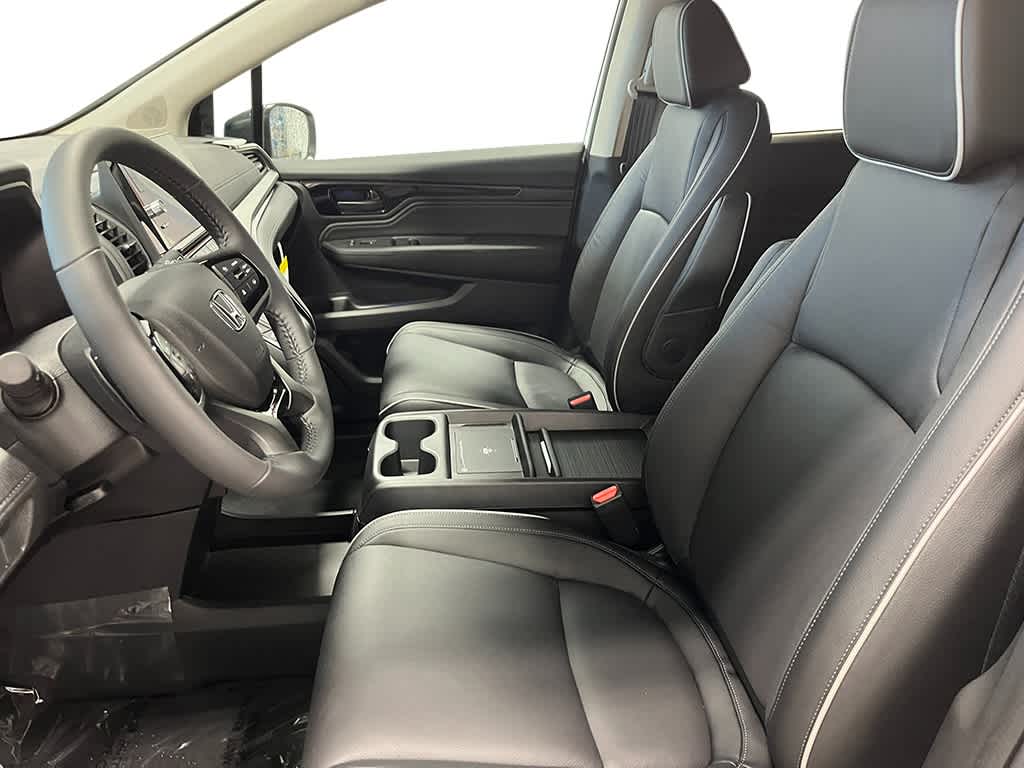 Thumbnail: 2026 Honda Odyssey - 14