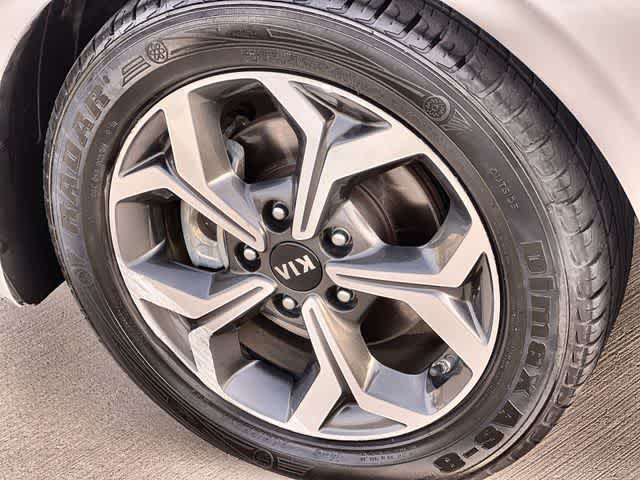 Thumbnail: 2021 Kia Forte - 9