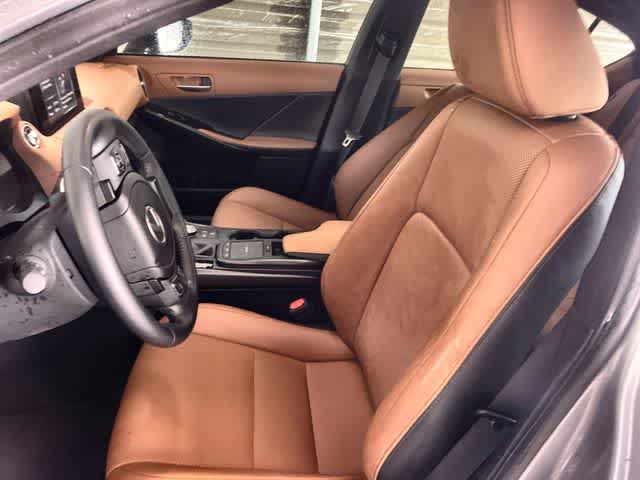 Thumbnail: 2025 Lexus IS - 11