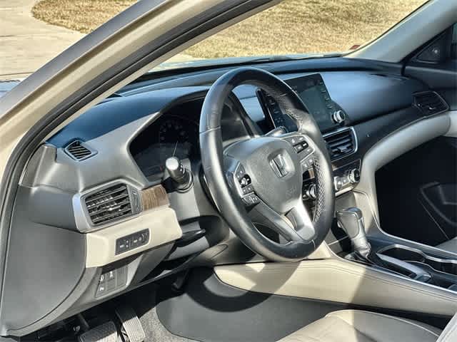 Thumbnail: 2018 Honda Accord - 15