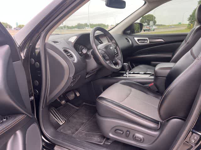 Thumbnail: 2019 Nissan Pathfinder - 3