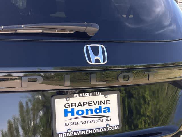 Thumbnail: 2025 Honda Pilot - 8