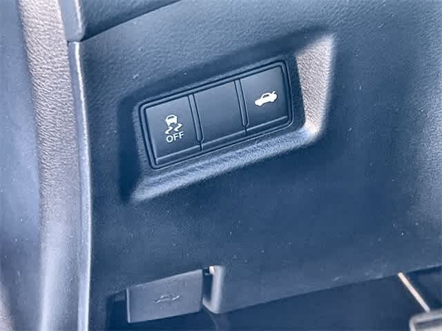 Thumbnail: 2018 INFINITI  - 29