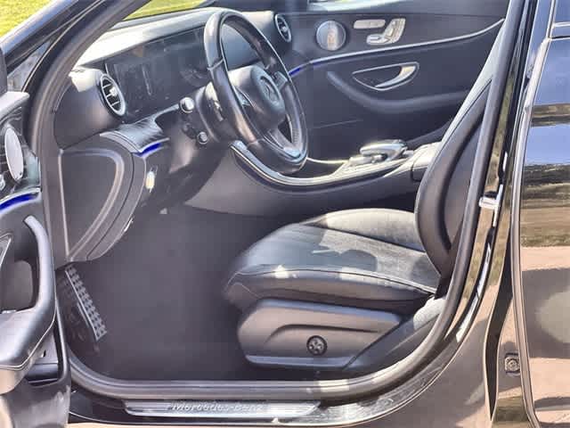 Thumbnail: 2018 Mercedes-Benz E-Class - 3