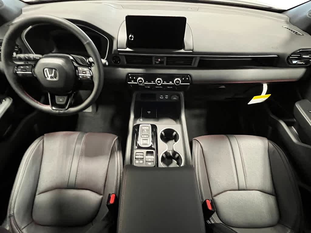 2025 Honda Pilot Black Edition 16