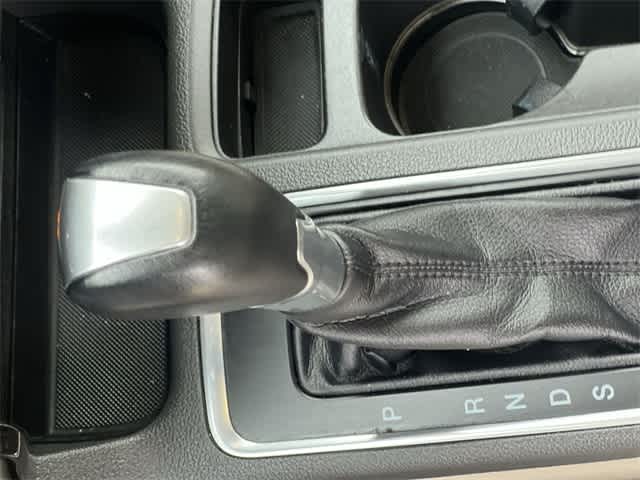 2017 Ford Escape Titanium 16