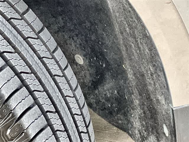 Thumbnail: 2017 Cadillac XT5 - 23