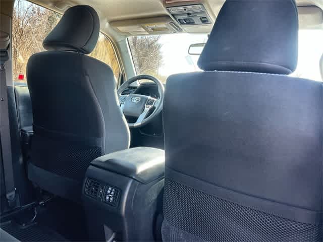 Thumbnail: 2022 Toyota 4Runner - 13