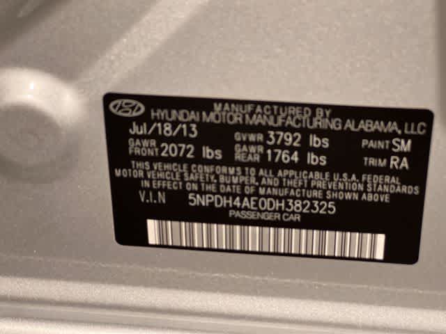 Thumbnail: 2013 Hyundai Elantra - 22