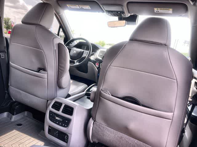 Thumbnail: 2019 Honda Pilot - 13