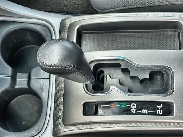 Thumbnail: 2010 Toyota Tacoma - 16